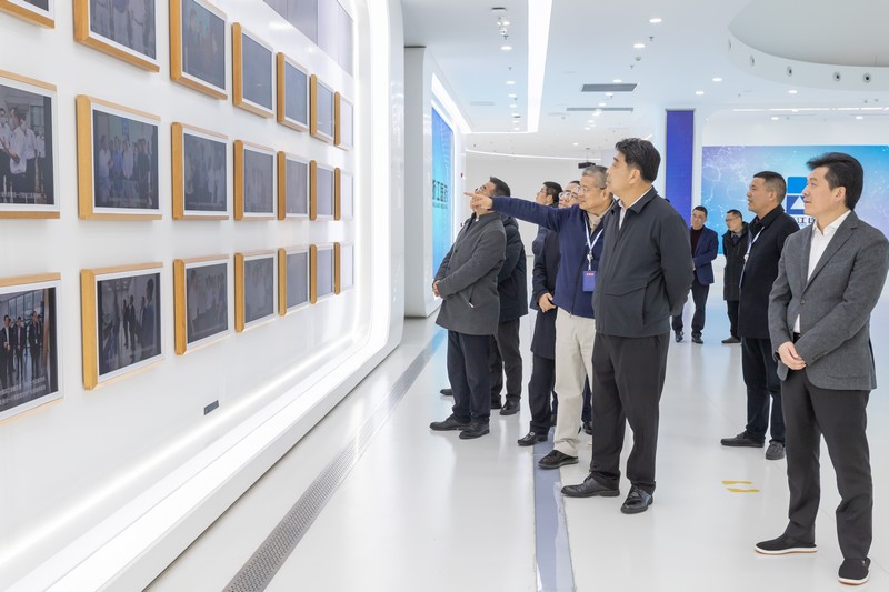 浙江省副省長柯吉欣一行來我司調研